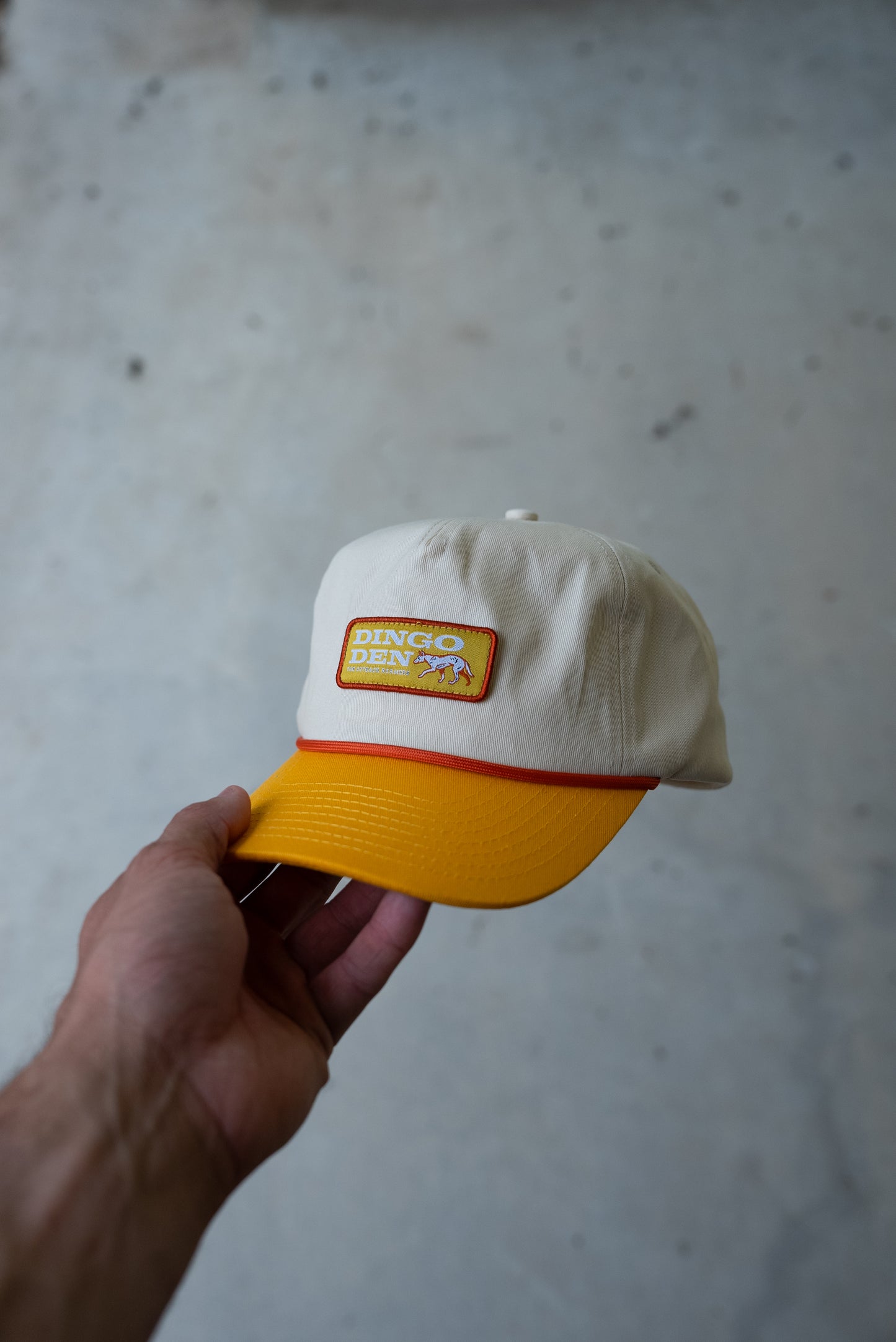 Dingo Den Snapback White