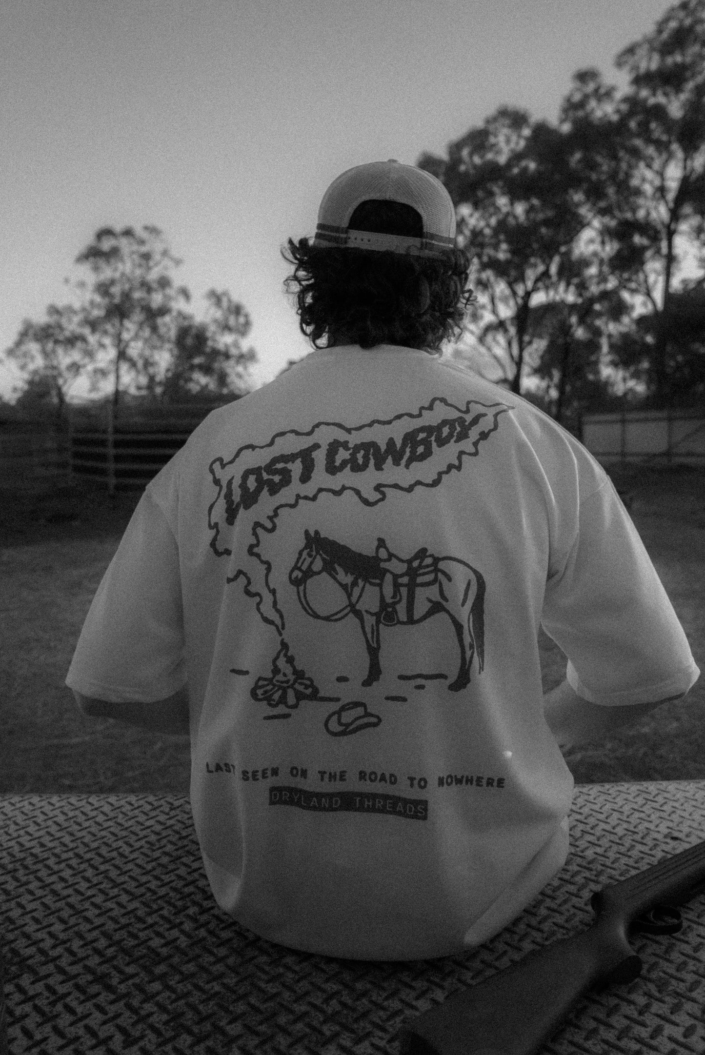 LOST COWBOY O/S Tee White