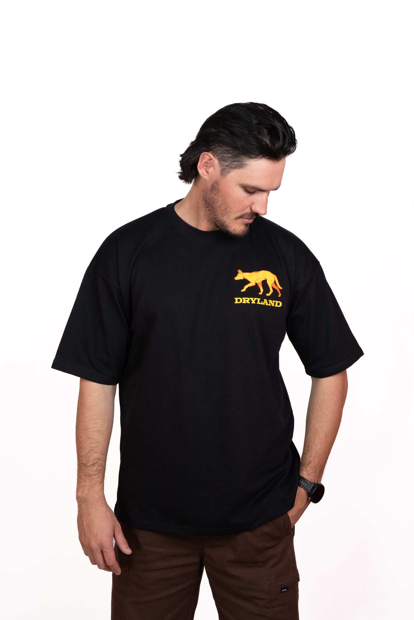 DINGO DEN O/S Tee Black