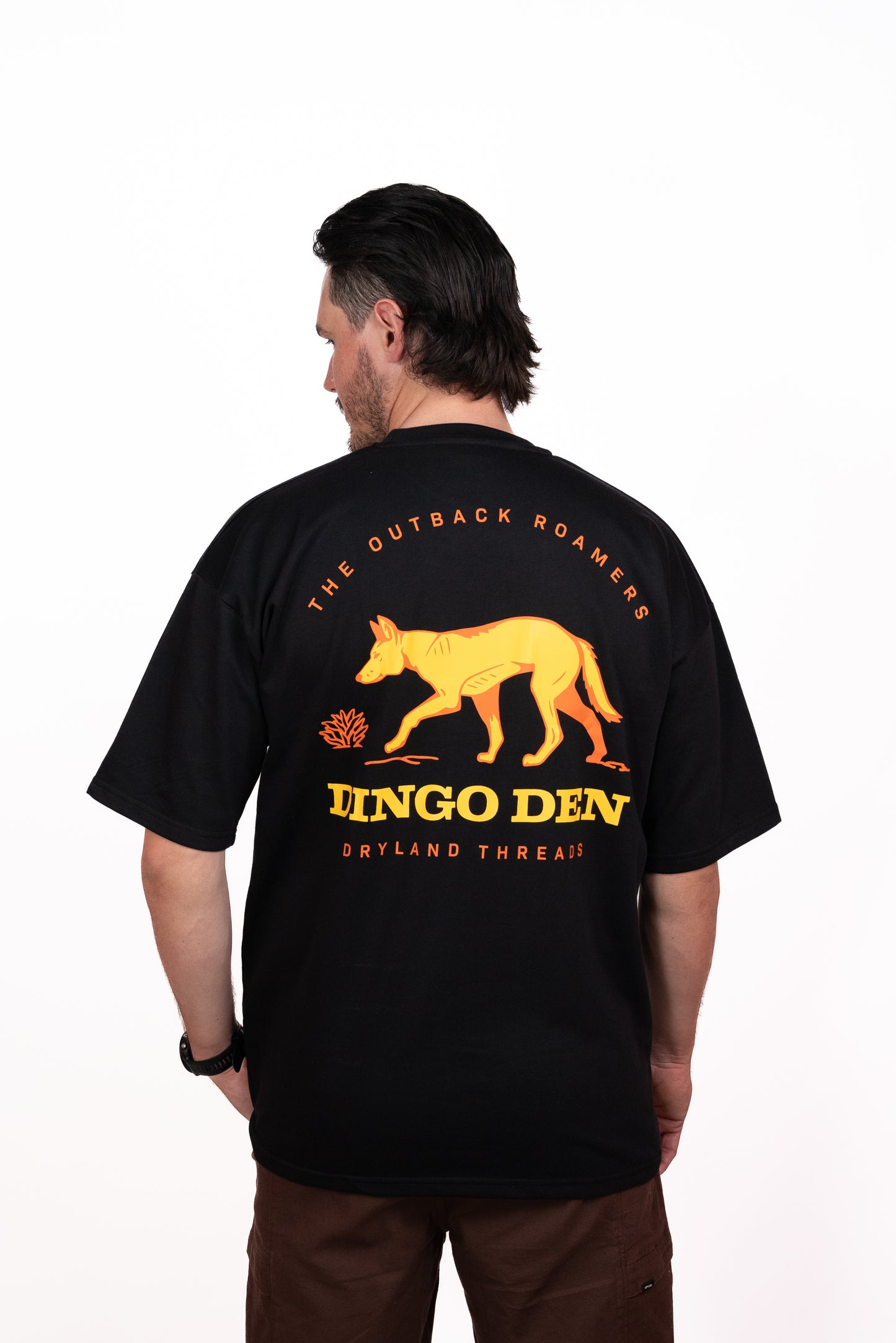 DINGO DEN O/S Tee Black